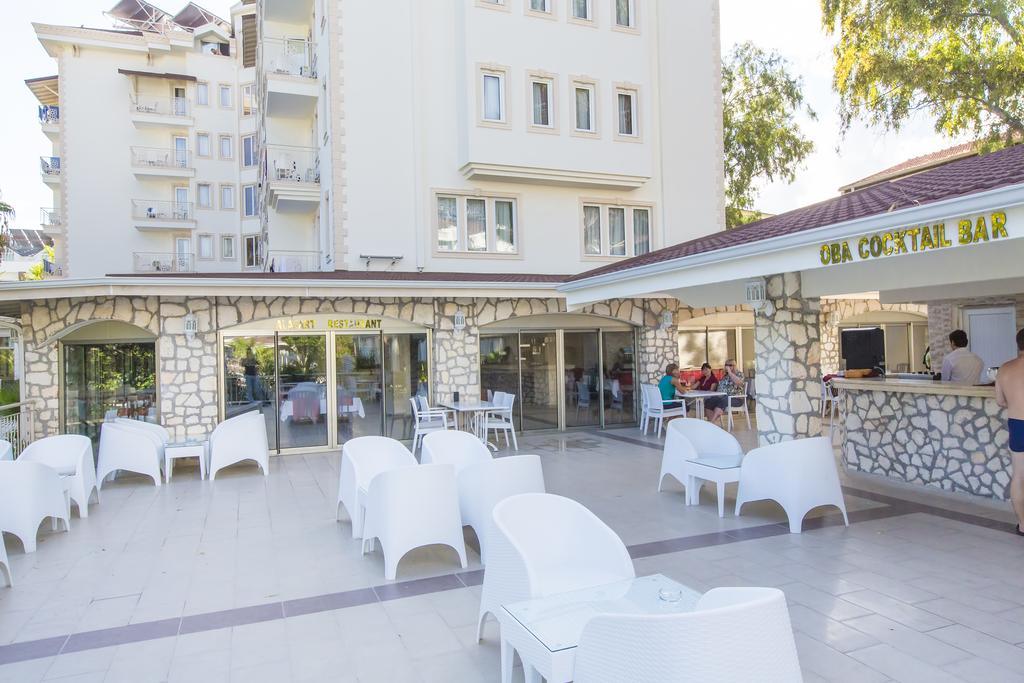 Golden Sunset Hotel&Spa Kemer Exterior foto The pool bar at the hotel